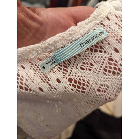 Maurices lace see-through top size small - Picture 4 of 4